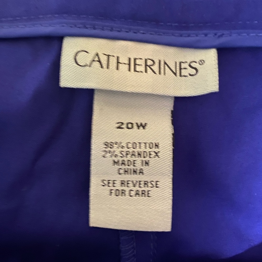 Catherines Royal Blue Slimmer Capri - Picture 3 of 4